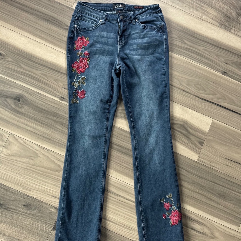 Earl Jean Womens Embroidered Floral Slim Bootcut Jeans Medium Wash Size 6